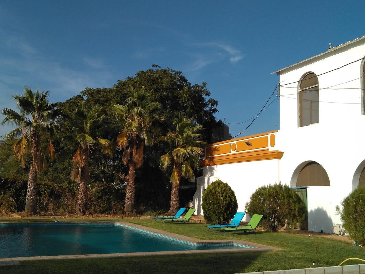 Cortijo Santa Clara * Carmona (Seville)